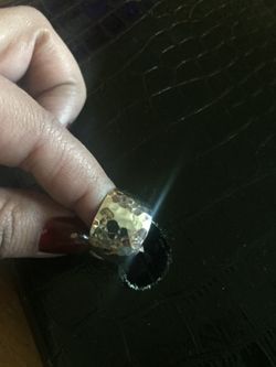 .925 Round Silver Hammered Ring