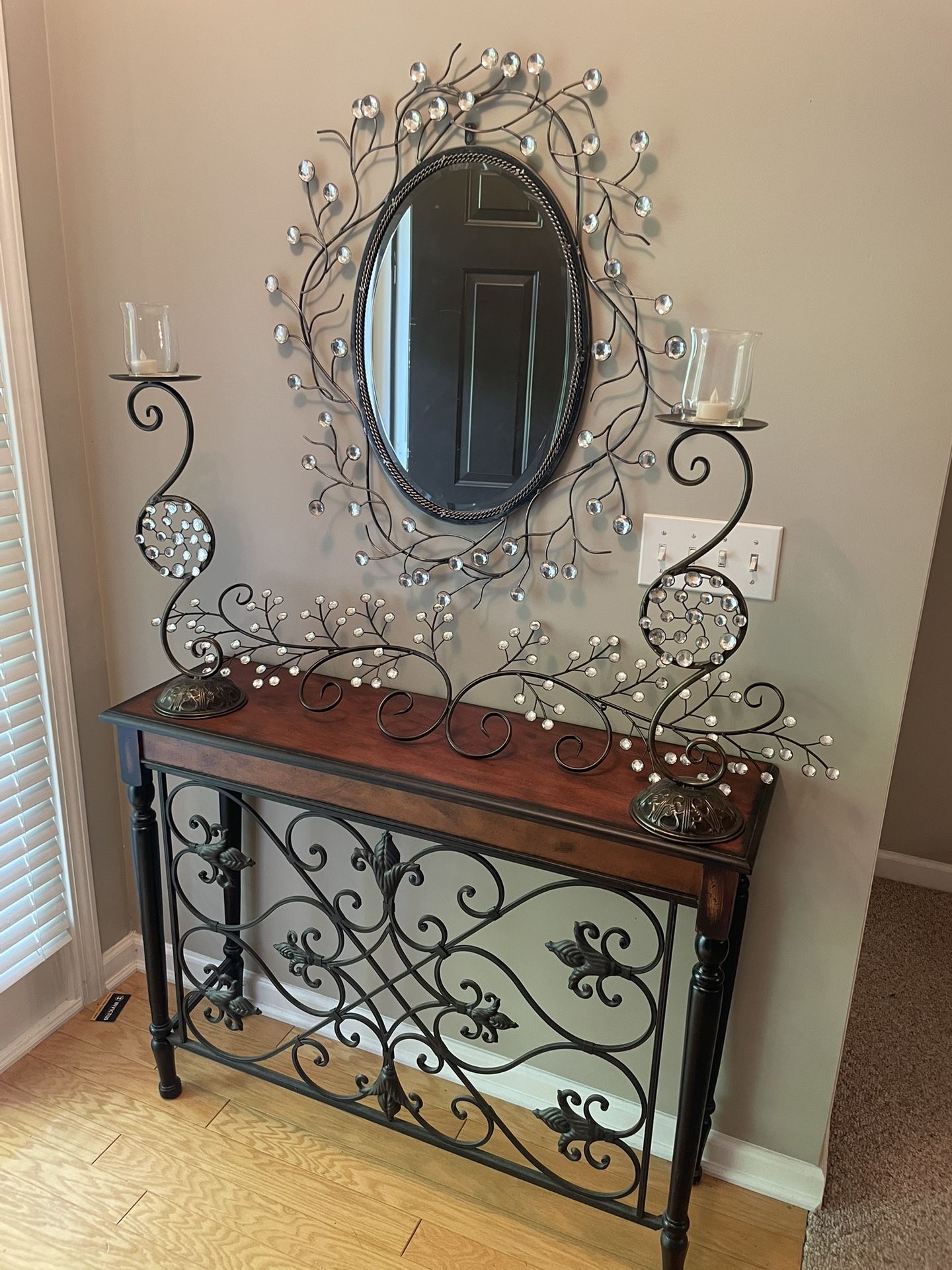 Table, Mirror And Cabin