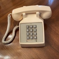 Desktop Telephone 