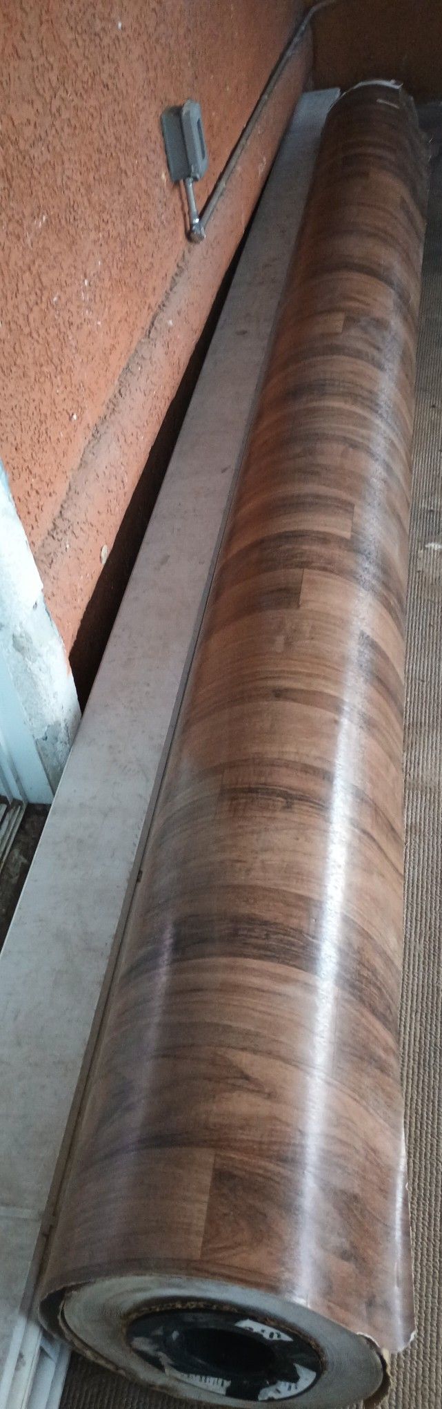 New Roll Of Vinyl..200x12 Sqfeet