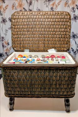 Vintage Redmon Sewing Machine Basket with Legs and Tray