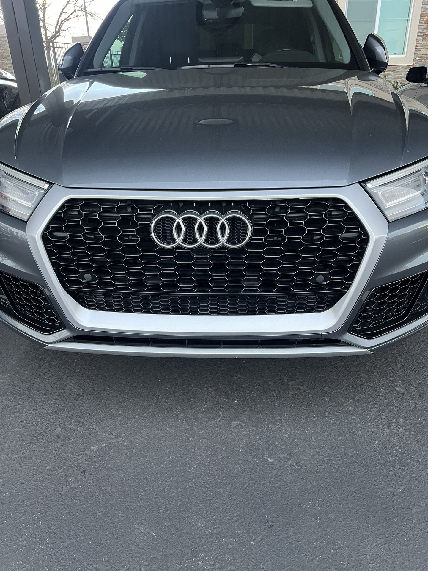 2018-20 Audi Q5 Grille