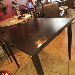 Dinning  Table  Color Black