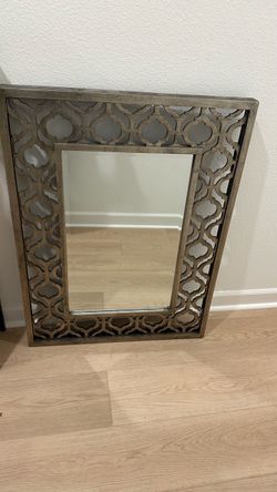 Entry way mirror