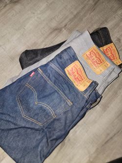 Levis Jeans 33x32- 501's