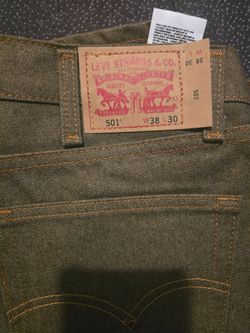 Levis