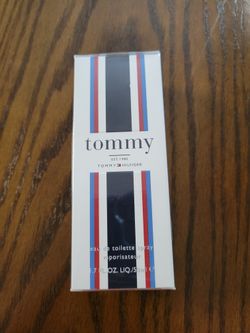 Tommy Hilfiger Tommy Eau De Toilette Spray