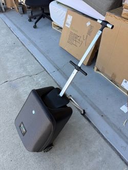 QBox kids suitcase