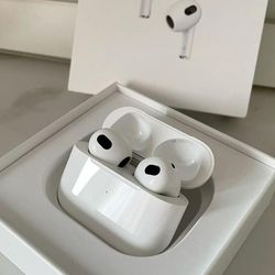 Apple AirPods