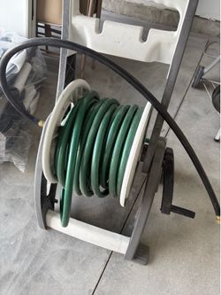 100ft hose and hose reel