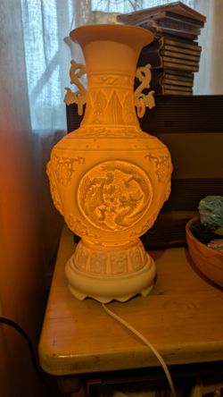 Vintage Chinese Dragon Relief Porcelain Vase Lamp