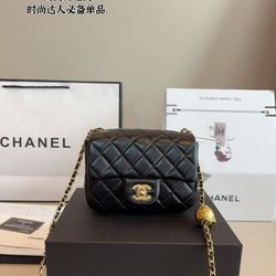 Chanel's new travel bag - a casual women's crossbody bag, clutch, or handbag - measures .
