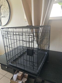 Medium size dog crate