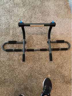 Barely used pull up bare
