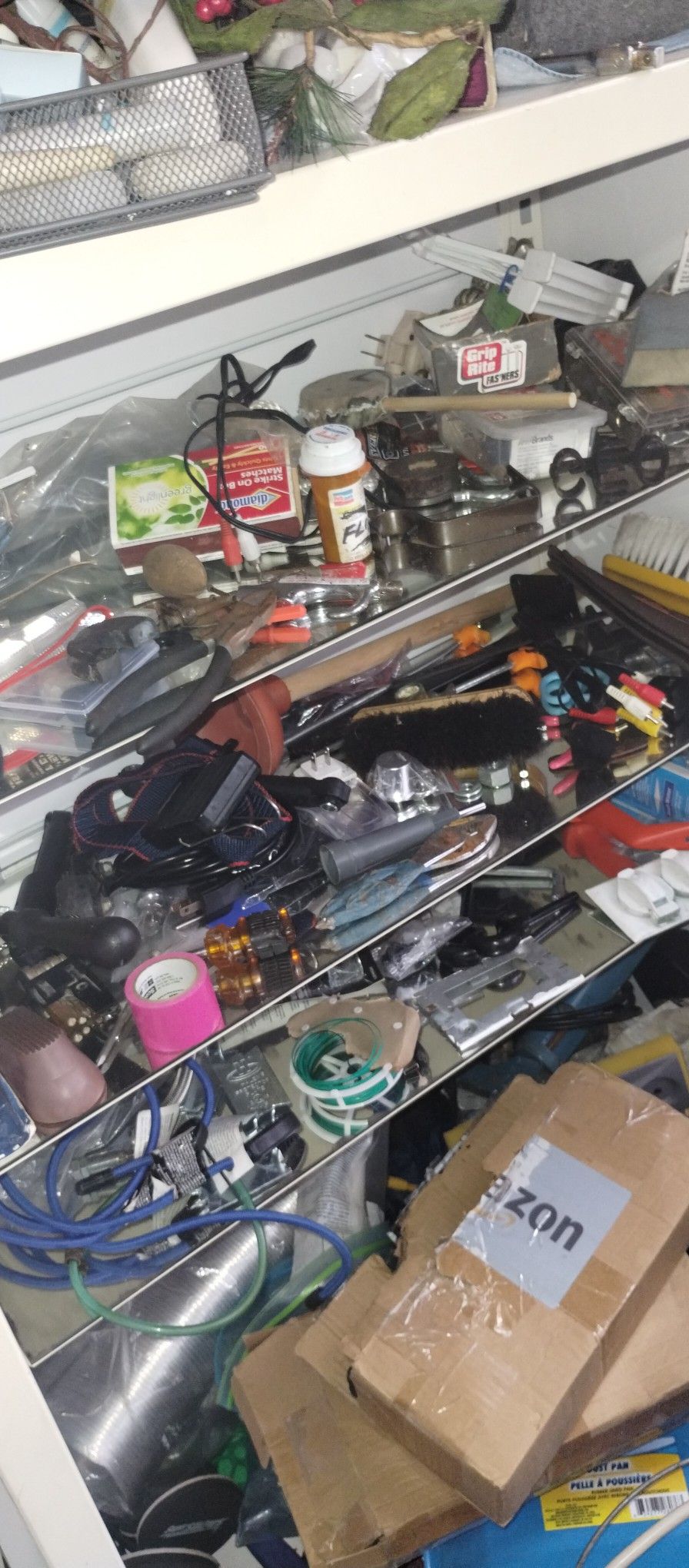 Tools 4 For 1 Dollars 