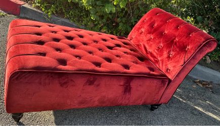 Chaise Longue Lounge Chair 40.00 OBO