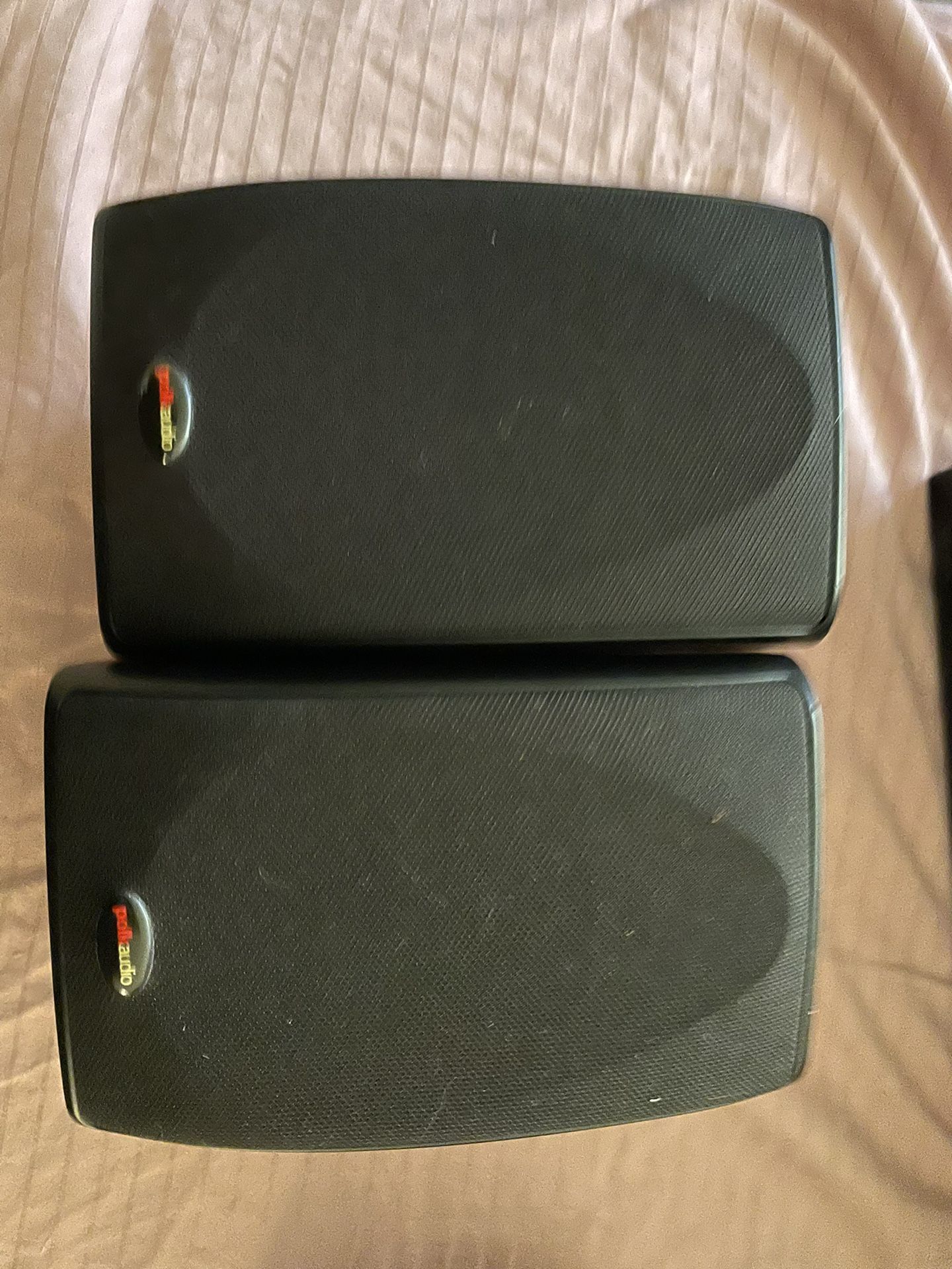 Polk Audio Speaker Set (5 Speakers Plus Sub )