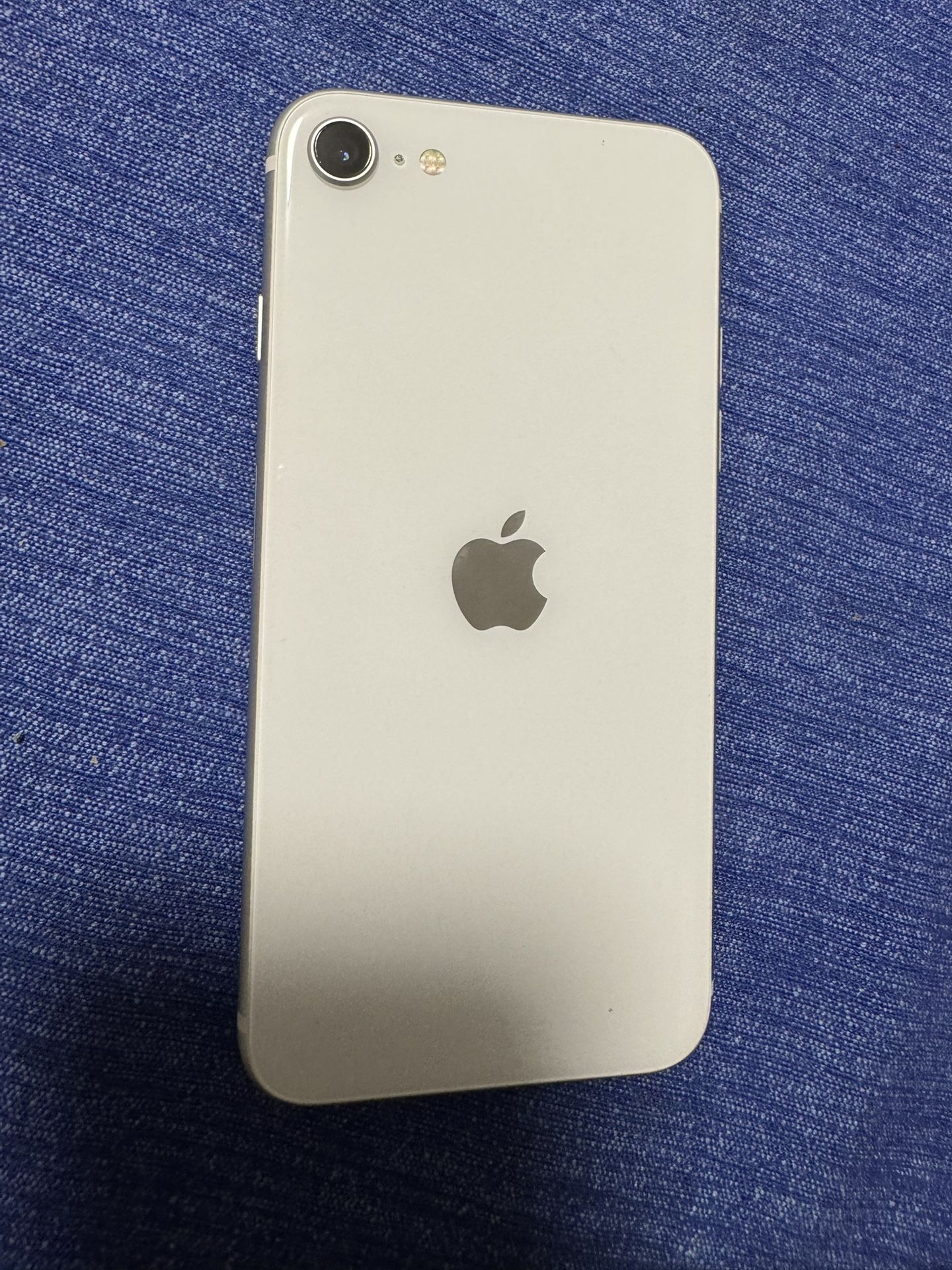 iPhone SE 2nd gen -64gb Unlocked