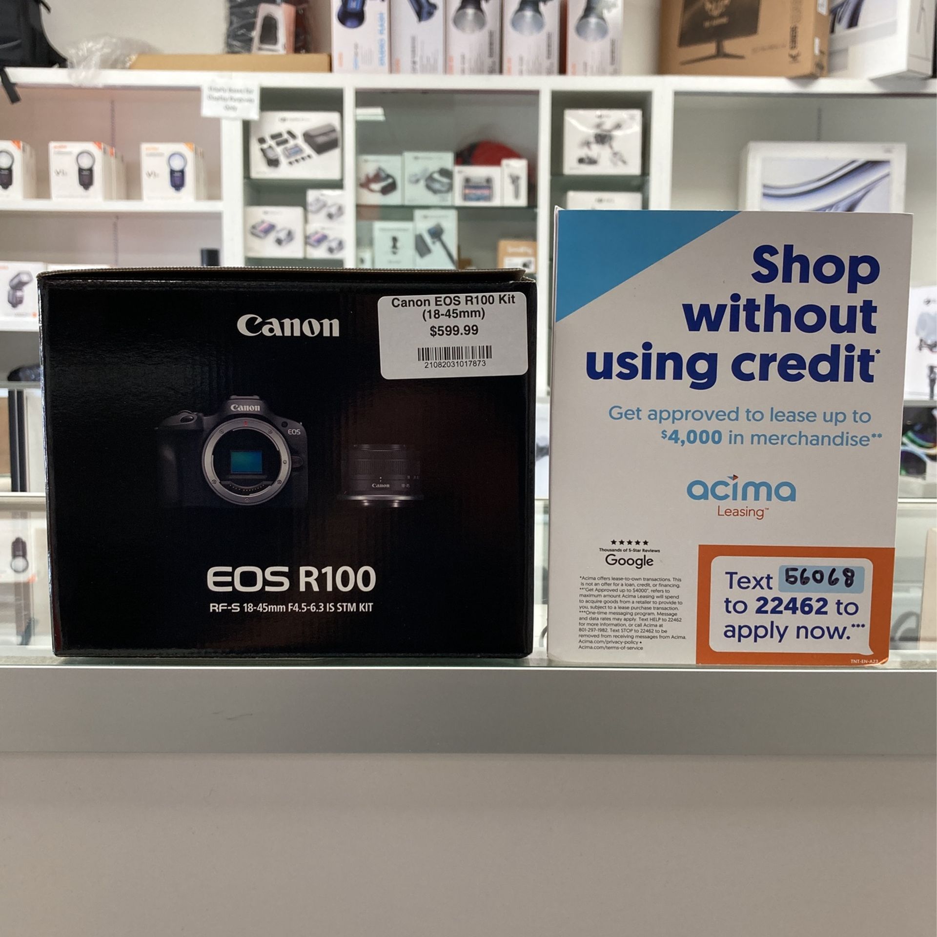 Canon EOS R100 Kit (18-45mm)