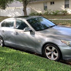 2004 BMW 5-Series 530i