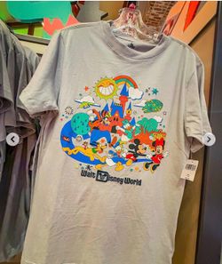 Play in The Parks Disneyland collection T-shirt