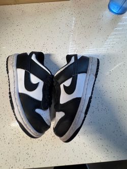 Nike panda dunks