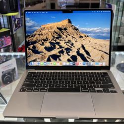 MacBook Air M2 2022 8GB 512gb 