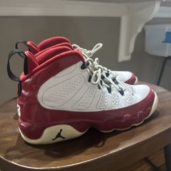 Jordan 9 Retro “Gym Red” 