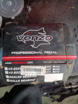 VENZO PEDAL