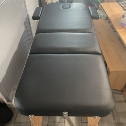 Sierra Massage Table 