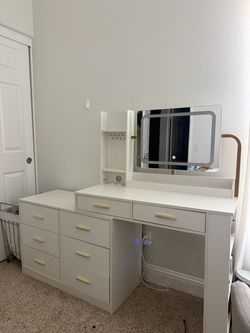 White Vanity Desk with Mirror and Drawers