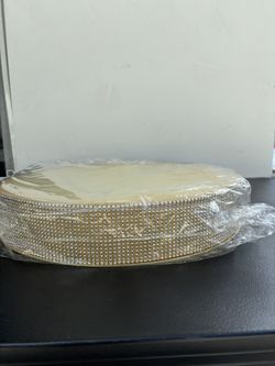 18” Round Gold Rhinestone Cake Stand - Base de Pastel Redonda Dorada con Brillantes de 18”