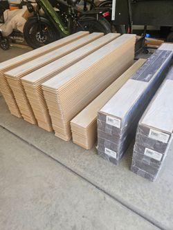 400ft ²of Beautiful laminate floors