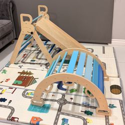Wooden Montessori Climbing Set 