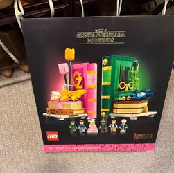 LEGO Wicked Glinda & Elphaba’s Bookends #75691