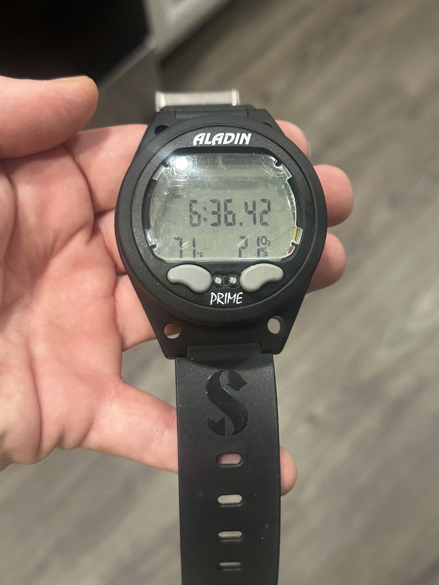 Uwatec Aladin Prime Wrist Dive Computer Scuba Diving Equipment - Used
