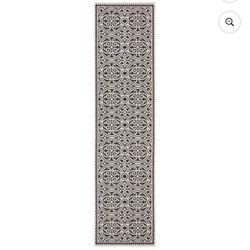 SAFAVIEH Linden Odetta Geometric Indoor/Outdoor Runner Rug, Light Grey/Charcoal, 2'2" x 8'