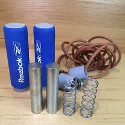 Reebok Weighted Adjustable Length Leather Jump Rope Boxing MMA Training 