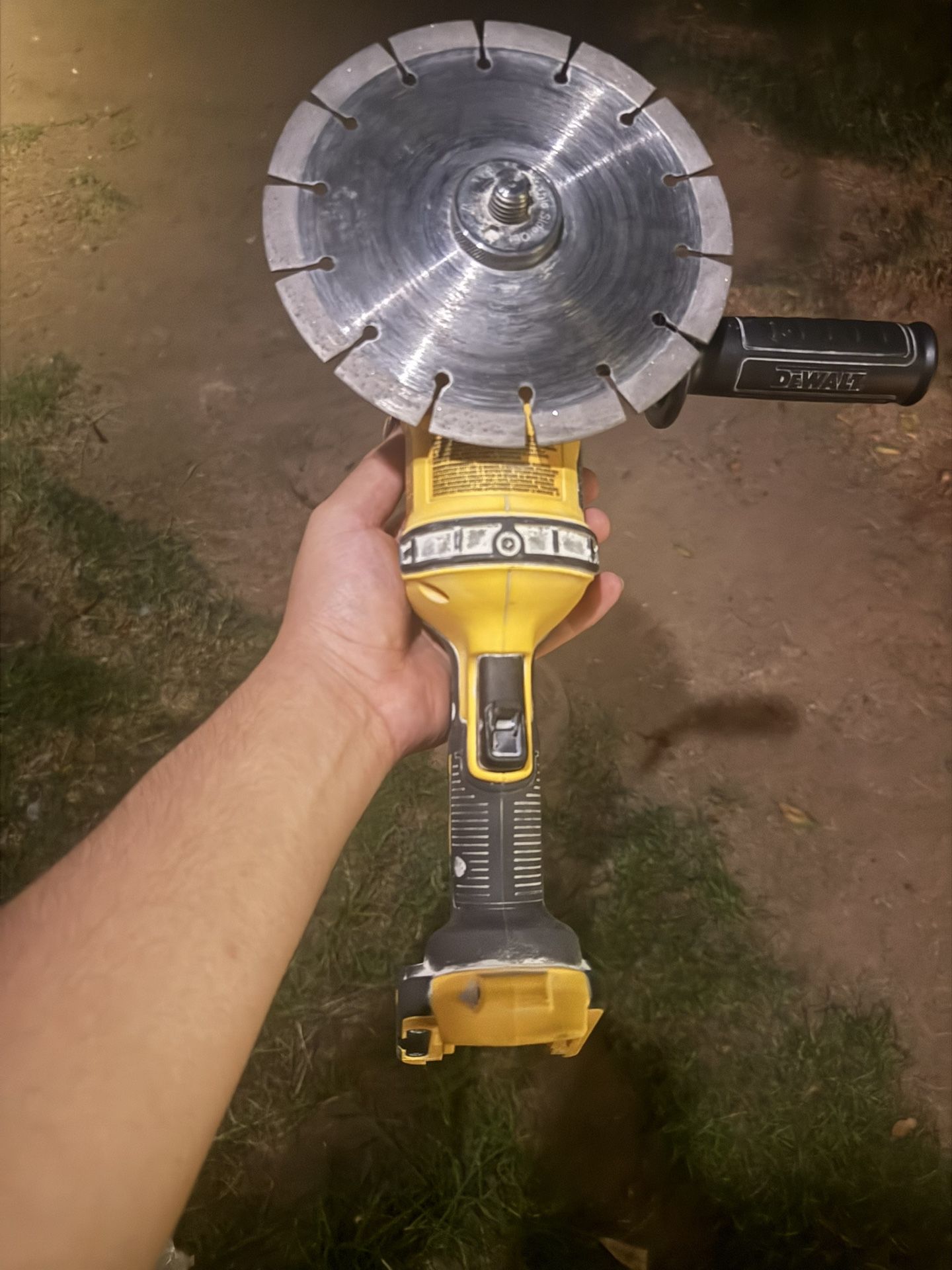 DEWALT Flex Volt 60v 7in Angel Grinder Tool Only