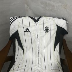 Real Madrid Baseball inspired button up jersey | Addais size M