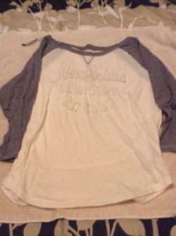 Aeropostale t shirt