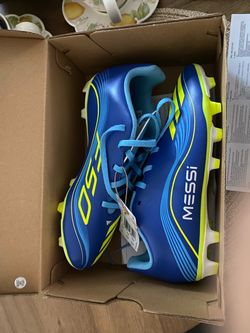 Adidas Messi F50 Cleats