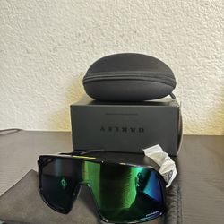 Oakley Sutro
