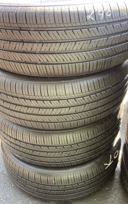 4 Llantas Usadas Velocity Sport Mnimax 235/55/19 $240 las 4