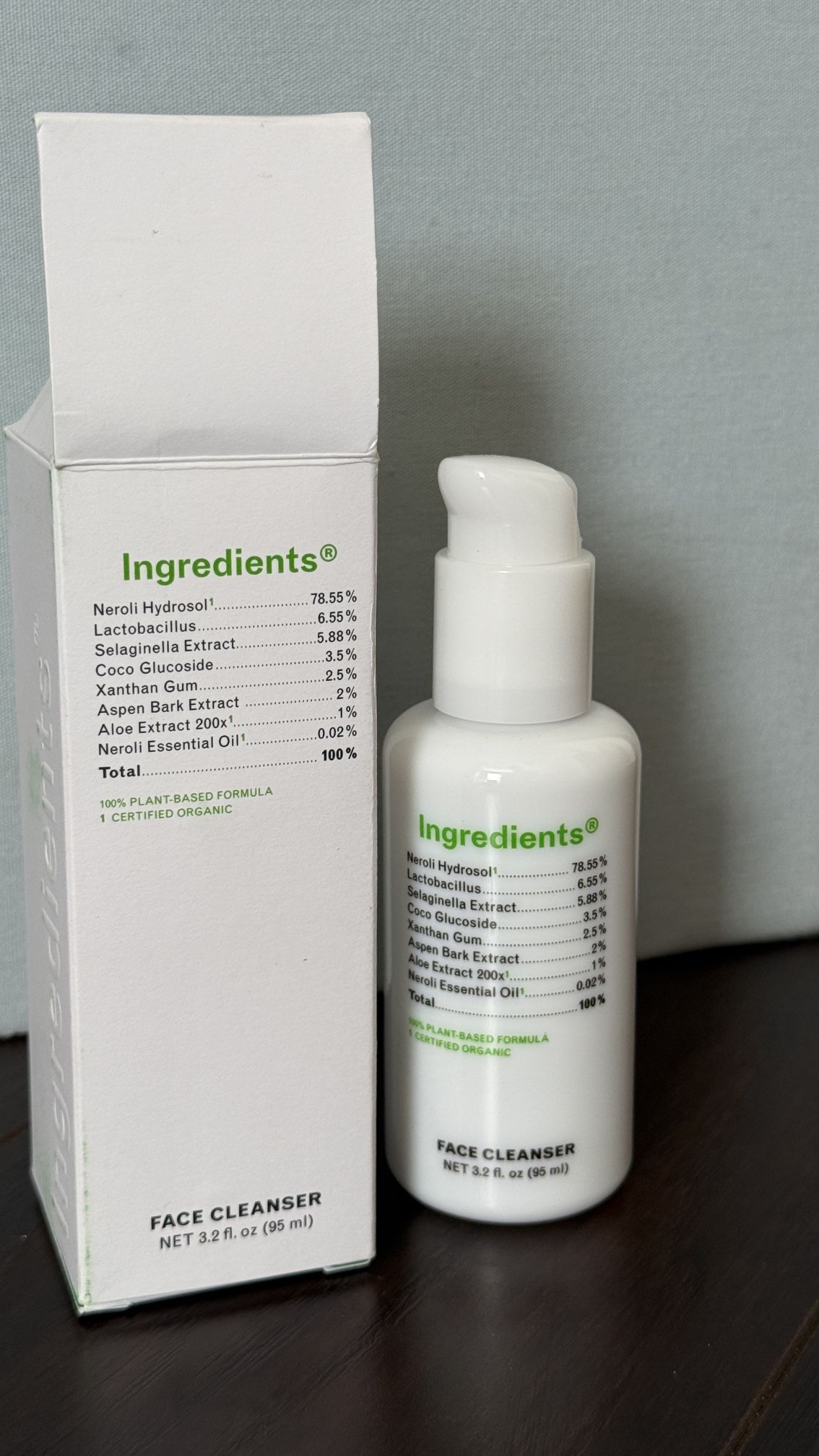 Brand New Natural Cleanser And Serum 