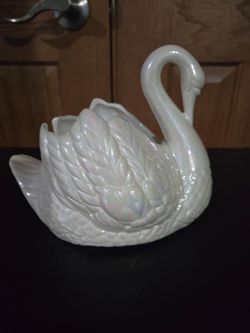 Swan Planter