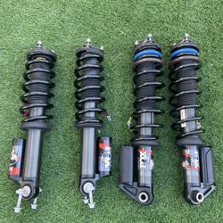 Ford Bronco - Hoss 3.0 Shocks 