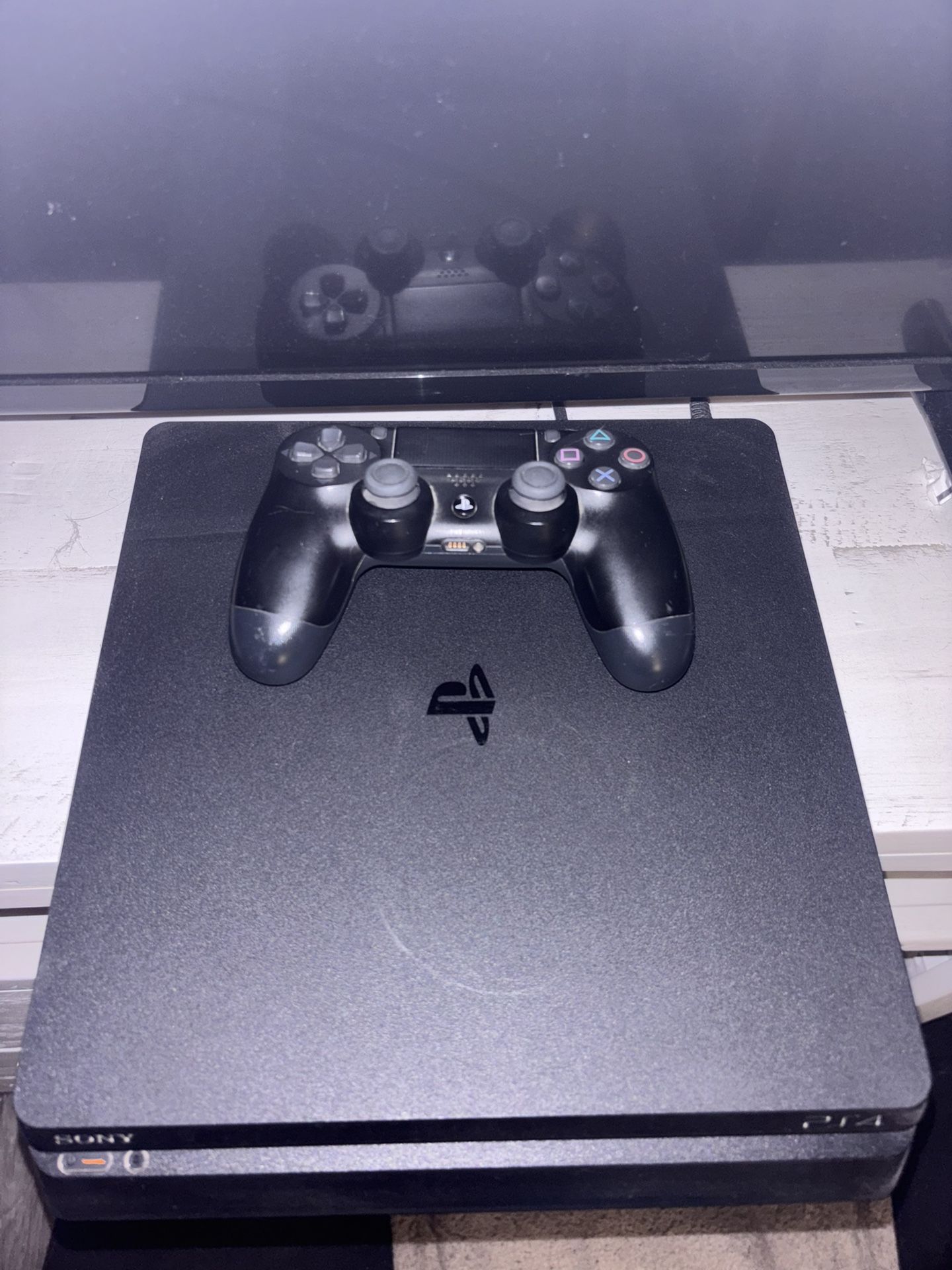 PS4 Slim With Games