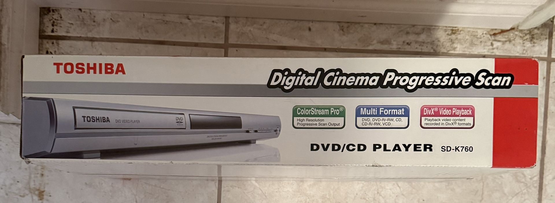 New Toshiba DVD/CD Player