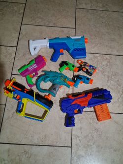 Bundle toy in good condition all for $10